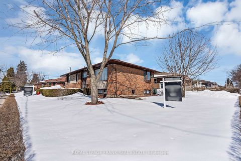 Photo 28 at 1 Deborah Drive, Woburn, Toronto