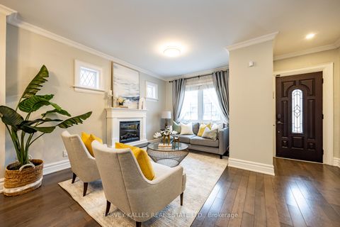 Photo 3 at 253 Broadway Avenue, Mount Pleasant East, Toronto