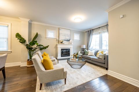 Photo 4 at 253 Broadway Avenue, Mount Pleasant East, Toronto