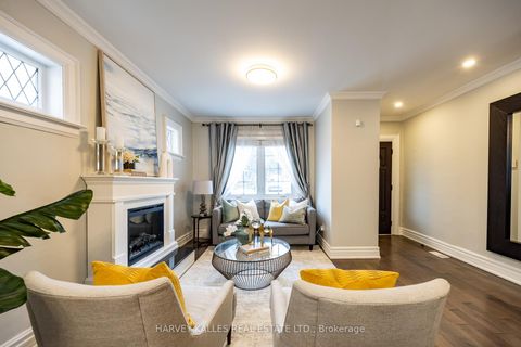 Photo 5 at 253 Broadway Avenue, Mount Pleasant East, Toronto