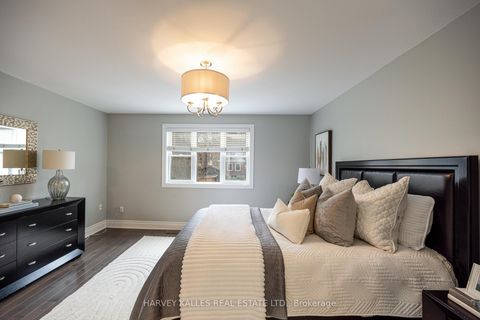 Photo 26 at 253 Broadway Avenue, Mount Pleasant East, Toronto