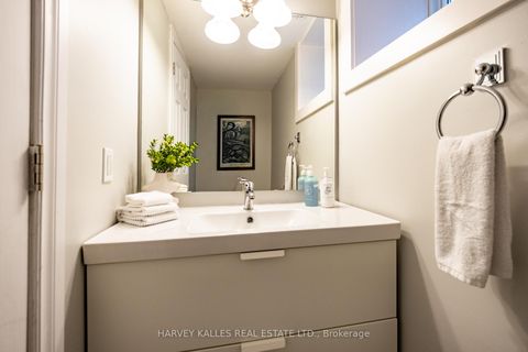 Photo 41 at 253 Broadway Avenue, Mount Pleasant East, Toronto