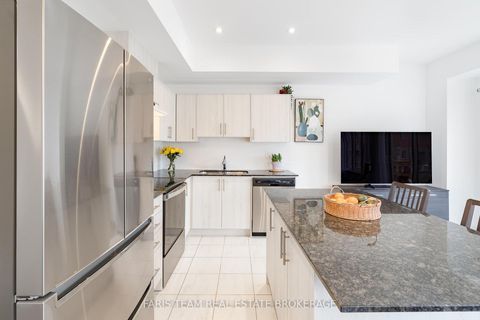 Photo 5 at 52 Fairlane Avenue, Painswick South, Barrie