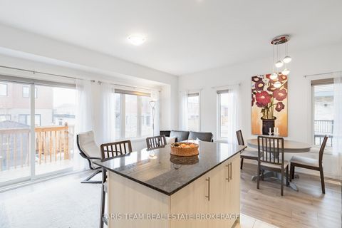 Photo 11 at 52 Fairlane Avenue, Painswick South, Barrie