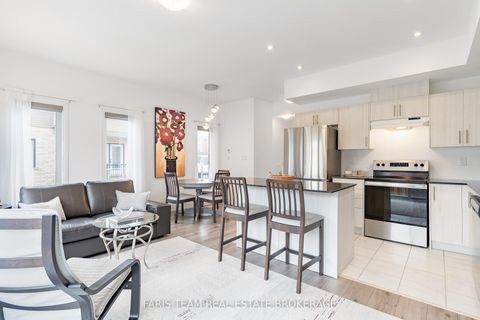 Photo 16 at 52 Fairlane Avenue, Painswick South, Barrie