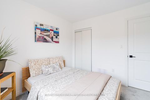 Photo 25 at 52 Fairlane Avenue, Painswick South, Barrie