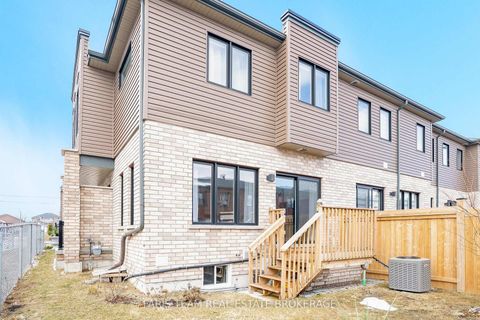 Photo 38 at 52 Fairlane Avenue, Painswick South, Barrie