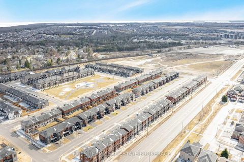 Photo 41 at 52 Fairlane Avenue, Painswick South, Barrie