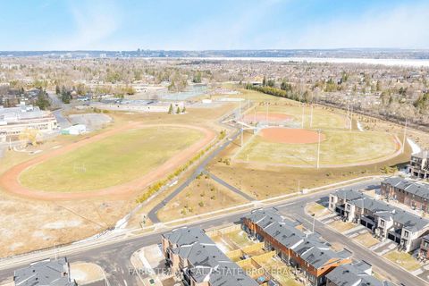 Photo 45 at 52 Fairlane Avenue, Painswick South, Barrie