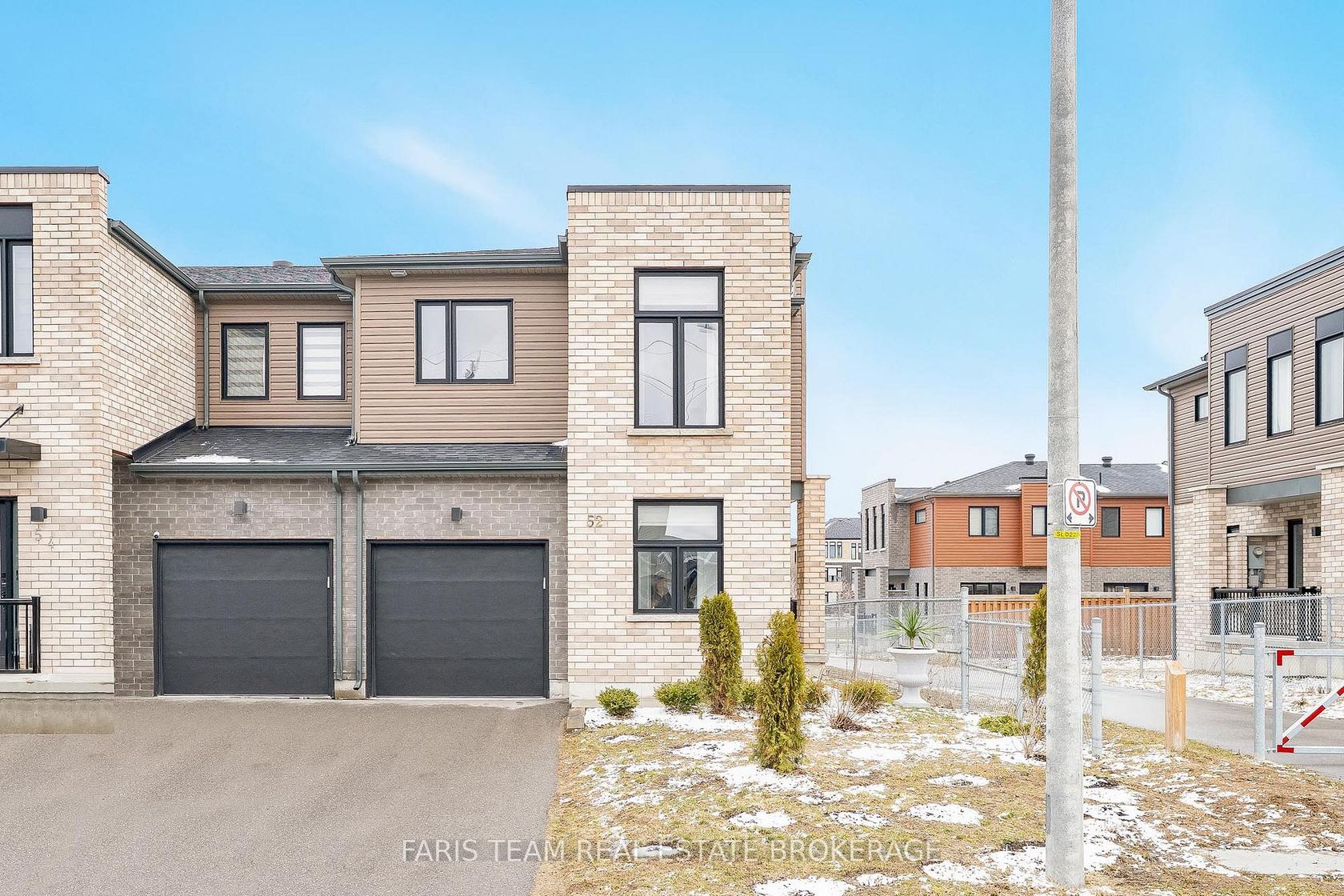 52 Fairlane Avenue, Painswick South, Barrie photo number 2