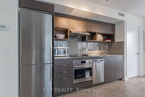 Photo 10 at 804 - 7 Mabelle Avenue, City Centre West, Toronto