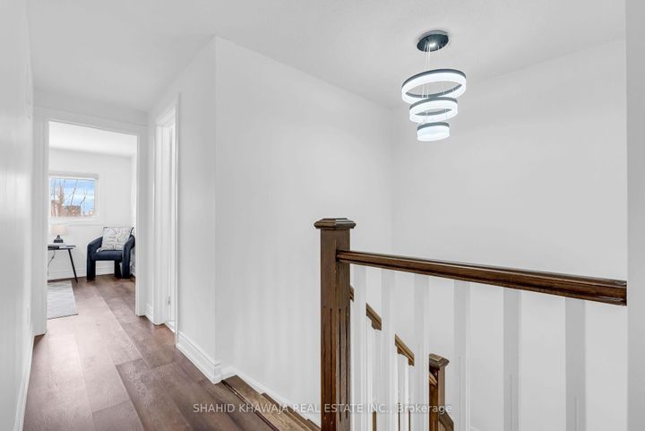 Photo 14 at 6655 Ganymede Road, Meadowvale, Mississauga