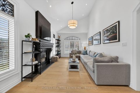 Photo 15 at 1 Heritage Estates Road, Patterson, Vaughan