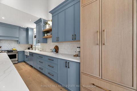 Photo 21 at 1 Heritage Estates Road, Patterson, Vaughan