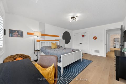 Photo 31 at 1 Heritage Estates Road, Patterson, Vaughan