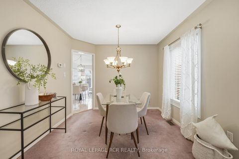 Photo 6 at 437 Heddle Crescent, Wyndham, Newmarket