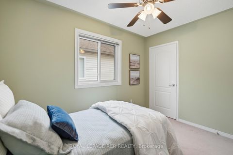 Photo 22 at 437 Heddle Crescent, Wyndham, Newmarket