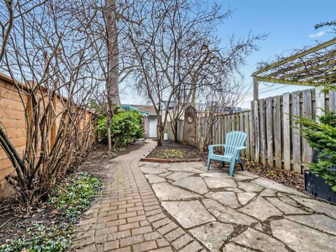 Photo 22 at 274 St Clarens Avenue, Dufferin Grove, Toronto