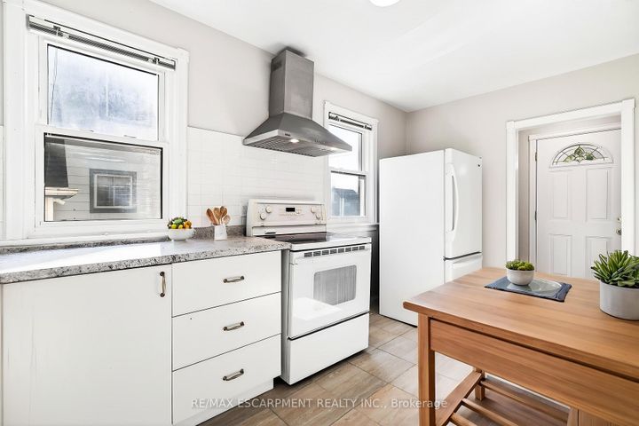 Photo 10 at 269 Queensdale Avenue E, Inch Park, Hamilton