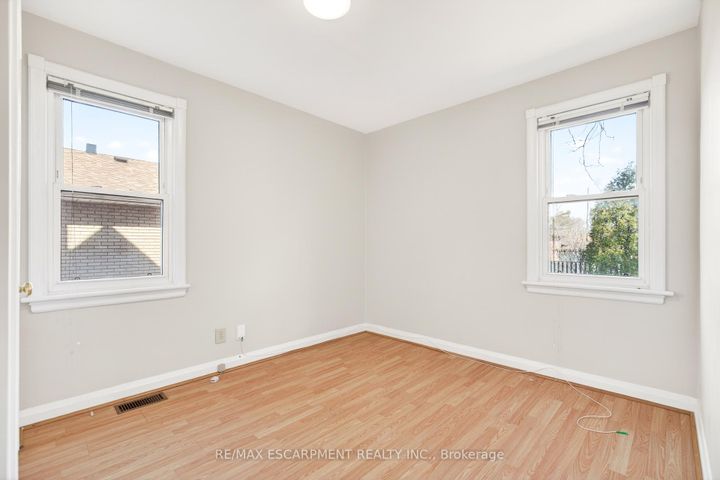 Photo 12 at 269 Queensdale Avenue E, Inch Park, Hamilton