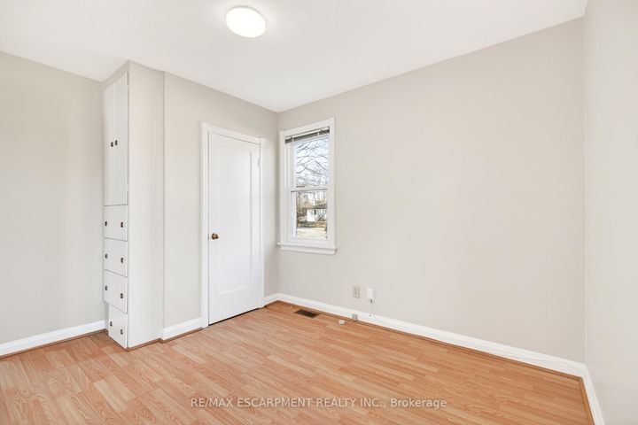 Photo 14 at 269 Queensdale Avenue E, Inch Park, Hamilton