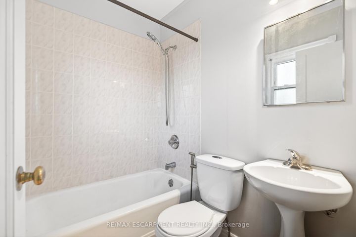 Photo 16 at 269 Queensdale Avenue E, Inch Park, Hamilton