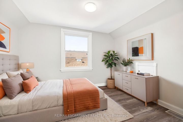 Photo 19 at 269 Queensdale Avenue E, Inch Park, Hamilton