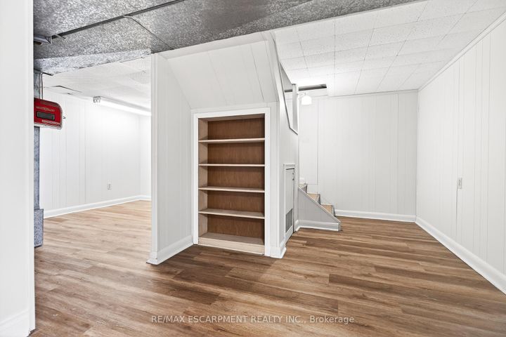 Photo 22 at 269 Queensdale Avenue E, Inch Park, Hamilton