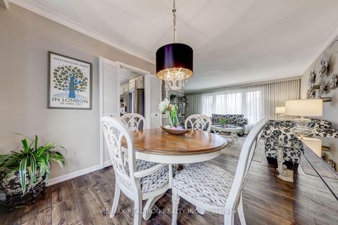 Photo 15 at 15 Willimart Court, Newtonbrook West, Toronto