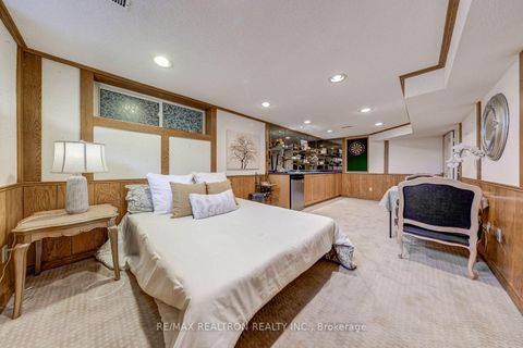 Photo 31 at 15 Willimart Court, Newtonbrook West, Toronto