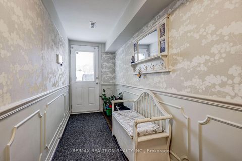 Photo 34 at 15 Willimart Court, Newtonbrook West, Toronto