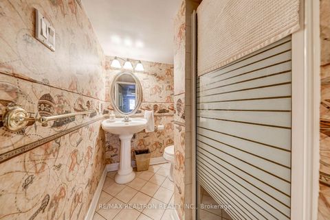 Photo 35 at 15 Willimart Court, Newtonbrook West, Toronto