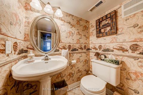 Photo 36 at 15 Willimart Court, Newtonbrook West, Toronto