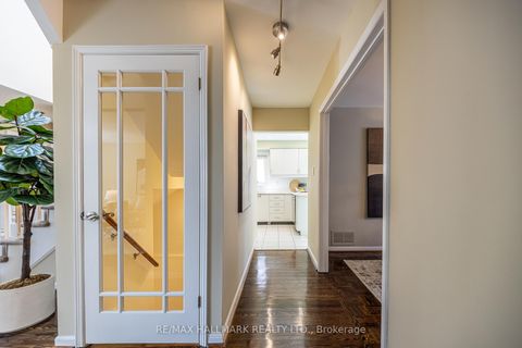 Photo 12 at 85 Colvin Crescent, Brownridge, Vaughan