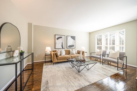 Photo 14 at 85 Colvin Crescent, Brownridge, Vaughan