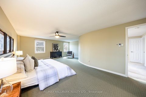 Photo 24 at 85 Colvin Crescent, Brownridge, Vaughan