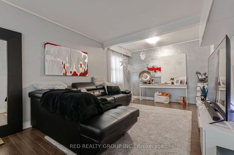 Photo 10 at 81 Grovedale Avenue, Maple Leaf, Toronto