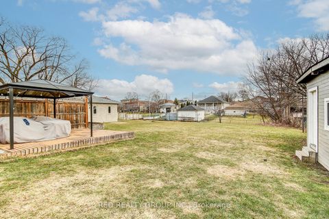 Photo 25 at 81 Grovedale Avenue, Maple Leaf, Toronto