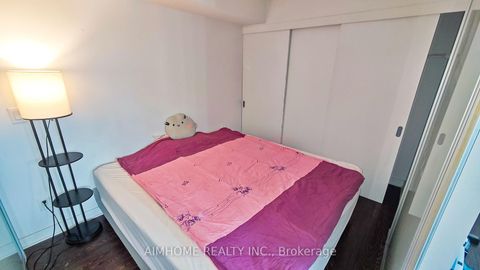 Photo 11 at 1510 - 110 Charles Street E, Yonge Corridor, Toronto