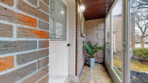 Photo 7 at 41 Barrett Crescent, Central West, Ajax
