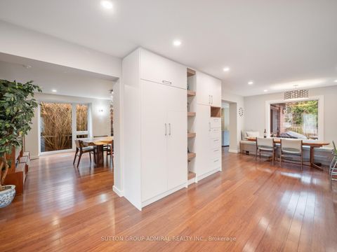 Photo 9 at 8 Foxdale Court, Steeles, Toronto