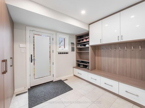 Photo 21 at 8 Foxdale Court, Steeles, Toronto