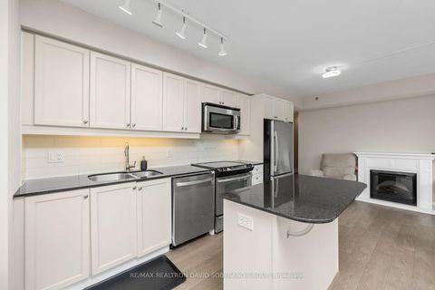 Photo 10 at 315 - 701 Sheppard Avenue W, Clanton Park, Toronto