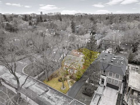 Photo 4 at 268 Cortleigh Boulevard, Lawrence Park South, Toronto