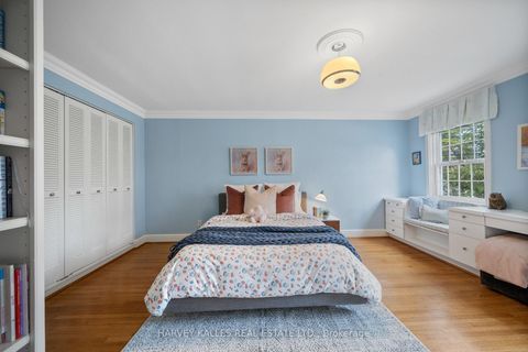 Photo 32 at 268 Cortleigh Boulevard, Lawrence Park South, Toronto