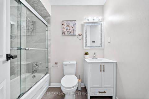 Photo 36 at 179 Milestone Crescent, Aurora Village, Aurora