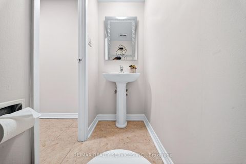 Photo 45 at 179 Milestone Crescent, Aurora Village, Aurora