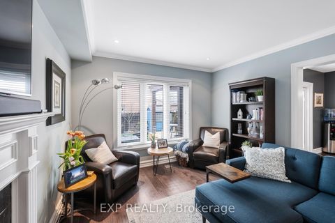 Photo 15 at 138 Princeton Gate, Maple, Vaughan