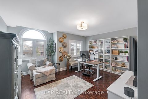 Photo 29 at 138 Princeton Gate, Maple, Vaughan