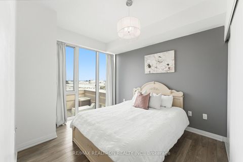 Photo 20 at 305 - 99 Eagle Rock Way, Rural Vaughan, Vaughan